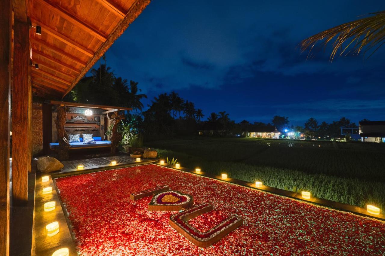Airsania Ubud Antique Villas Ngoại thất bức ảnh