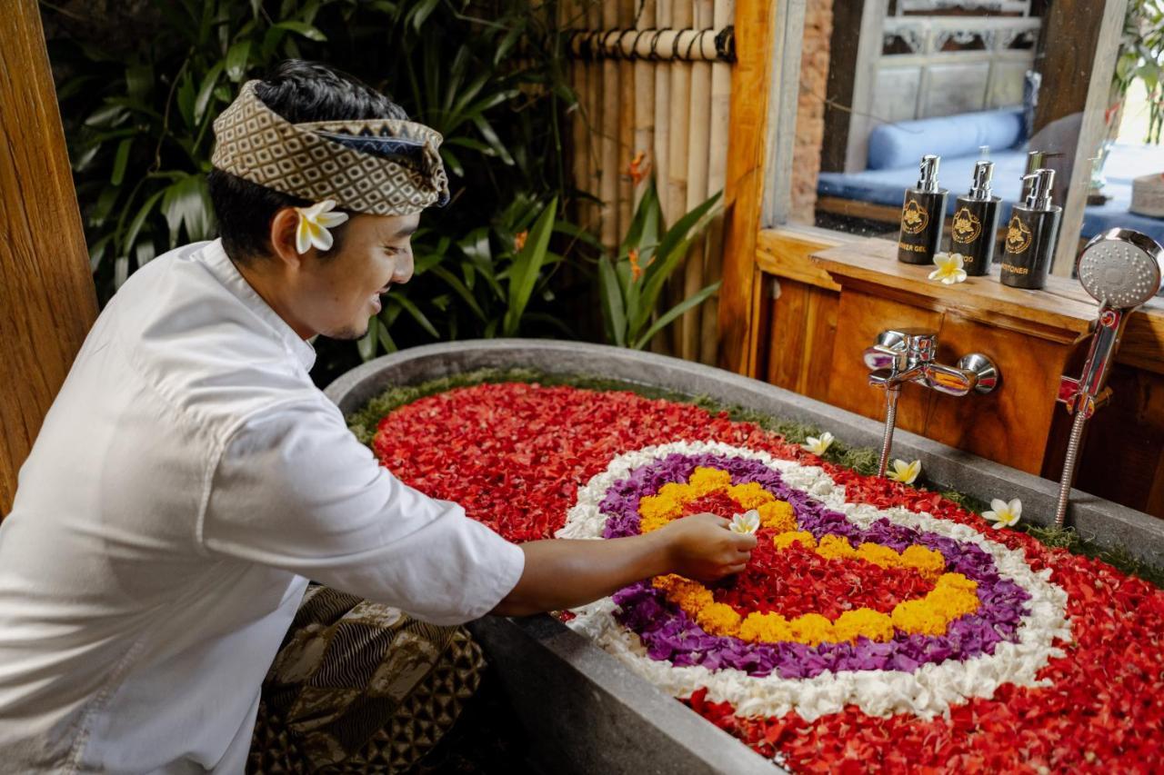 Airsania Ubud Antique Villas Ngoại thất bức ảnh