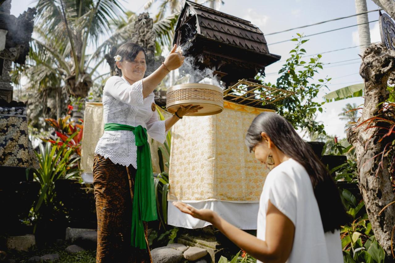 Airsania Ubud Antique Villas Ngoại thất bức ảnh